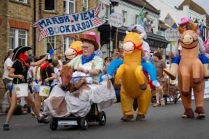 Anne-Molyneux-Parade-0Z4A6859
