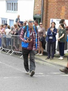 Peter-Crabb-Picture-of-Offical-photographer